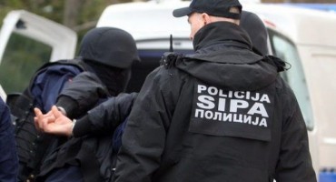 Podignuta optužnica protiv Mostarca za krijumčarenje ljudi