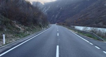 Prometuje se po suhim ili djelomično vlažnim kolnicima - 04.12.2019