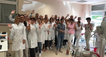 besplatni popravci za zube