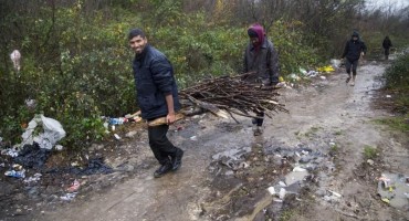 Migranati u sve lošijim uvjetima čekaju zimu: 'Hrvatska policija, kad nas uhvati, uzme nam sve što imamo. Uzimaju nam i cipele i kapute i tako nas po hladnom vremenu vraćaju nazad'