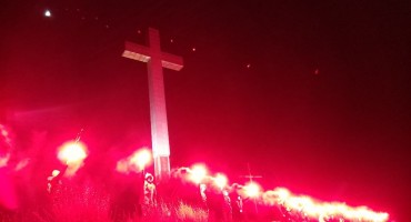 Na Humu će večeras biti upaljeno 28 baklji u znak sjećanja na žrtvu Vukovara i obljetnicu uspostave HZ HB