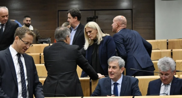 Unatoč šokantnim detaljima iz Zavoda Pazarić: Parlament FBiH odbio inicijativu da se zaustavi zlostavljanje djece