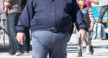 Debelim policajcima u Turkmenistanu naređeno da smršaju