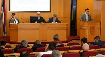 Trebinje: Usvojen nacrt proračuna za 2020. godinu, opozicijski odbornici nisu zadovoljni 