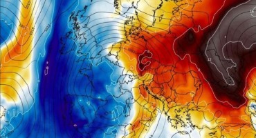 Neobično toplo vrijeme širi se istočnom Europom