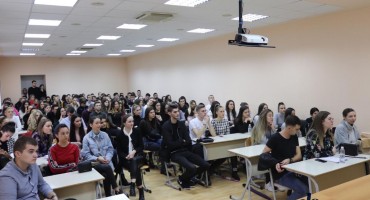 Održan seminar za pravnike i studente Pravnog fakulteta 