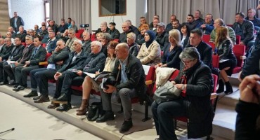 Okrugli stol u Mostaru: Zadrugarstvo urediti zakonom na federalnoj ili državnoj razini