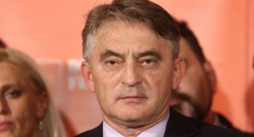 RAT RIJEČIMA Ljevica napada Komšića, Izetbegović ga brani