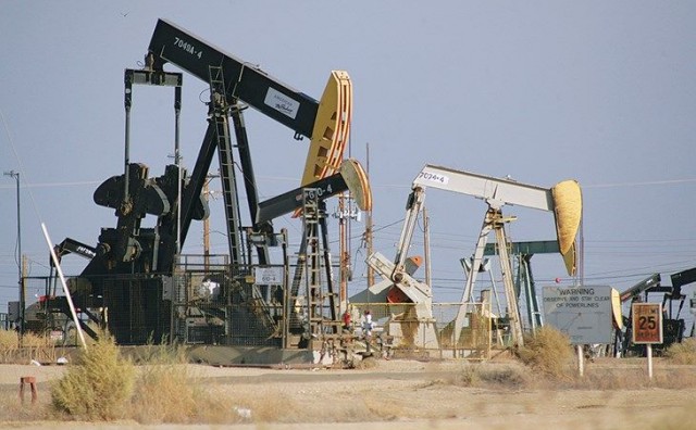  Porasle cijene nafte