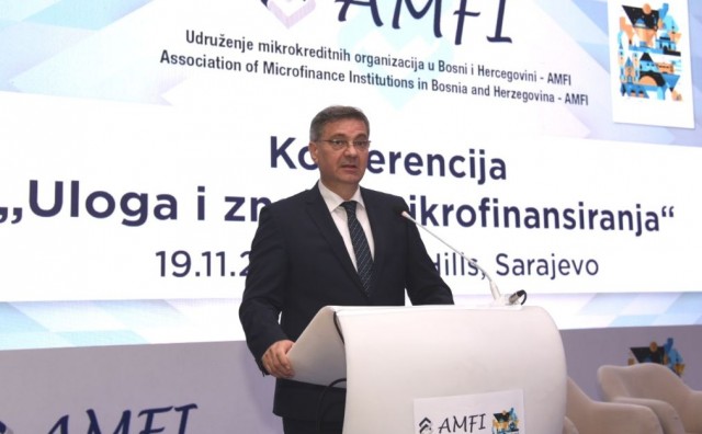 Mikrofinancijski sektor u BiH za 19 godina plasirao oko devet milijardi KM