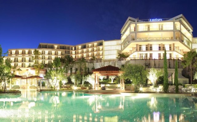 Velika priznanja hrvatskom hotelu i otoku: U jednoj kategoriji pri vrhu, u drugoj najbolji u Europi