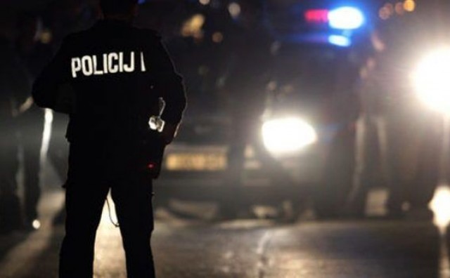 Policijska potjera na ulicama Sarajeva: Dvije osobe uhićene, za trećom se traga