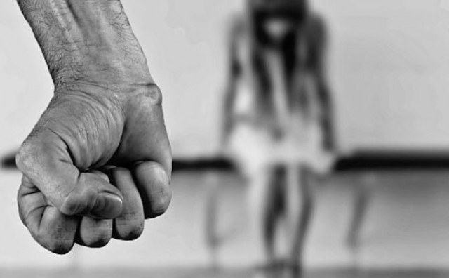 ODLUKA ŽUPANIJSKOG SUDA Osam godina zatvora zbog silovanja maloljetnice te nagovaranja djece na drogu i krađu