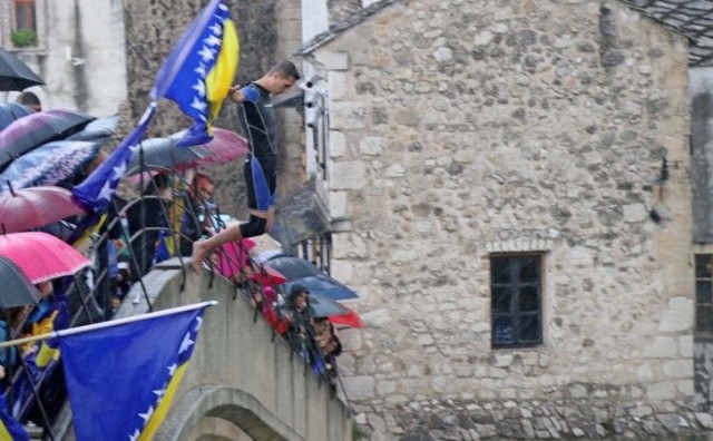  Obilježena godišnjica rušenja Staroga mosta: Oručević: Rušenje Starog mosta najcrnji dan u novijoj povijesti grada na Neretvi