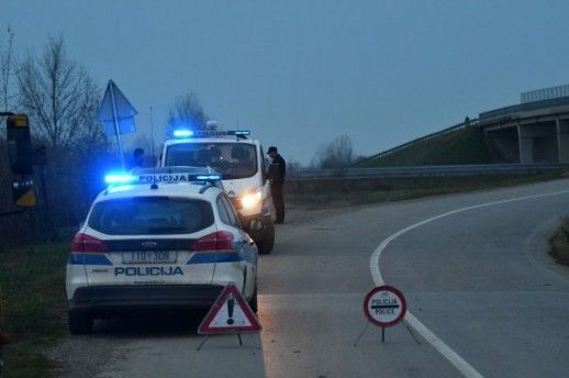 U Slavoniji namamili ženu u auto, policija sumnja da su je ubili