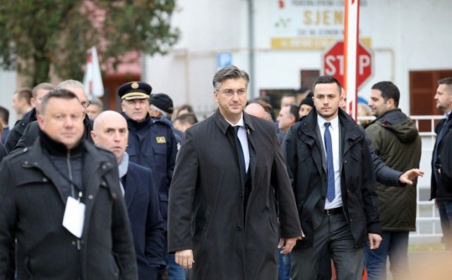 Andrej Plenković, Vukovar