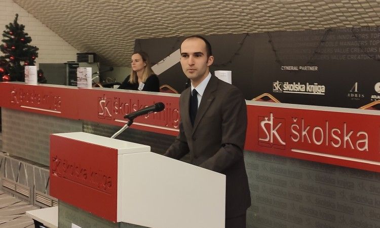 Edin Branković na simpoziju Hrvatskoga filozofskoga društva