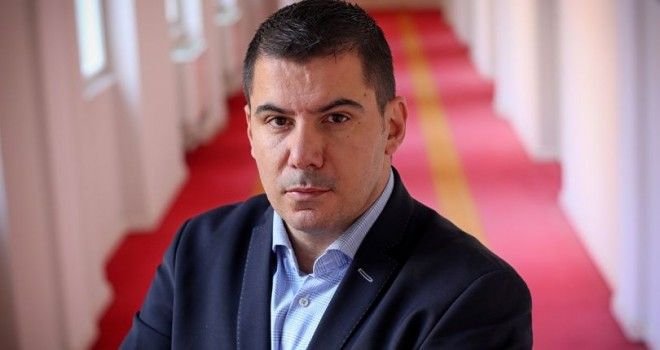KAD ĆEMO U HRVATSKU BEZ TESTA Grmoja pitao što bi trebali Čović, Barbarić, Bušić...
