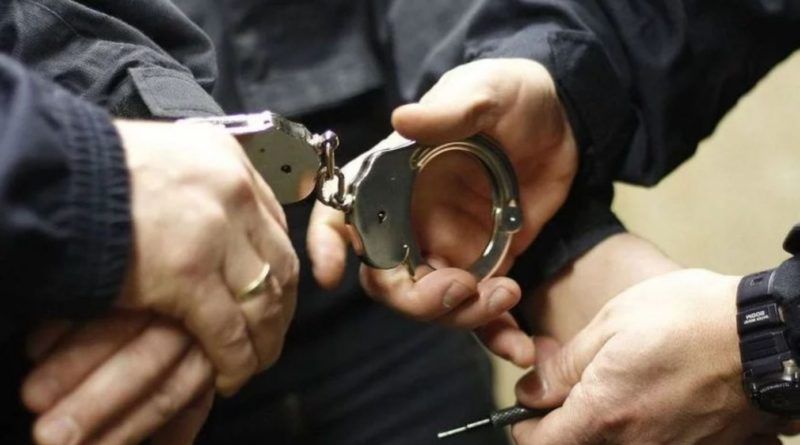 OSAM PRIVEDENIH Akcija SIPA-e protiv krijumčara duhana, pa zaplijenili i veći iznos novca, oružje, strojeve ...
