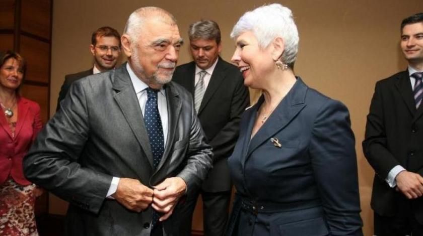 MESIĆ Ne bi bilo dobro da Grabar Kitarović produži mandat