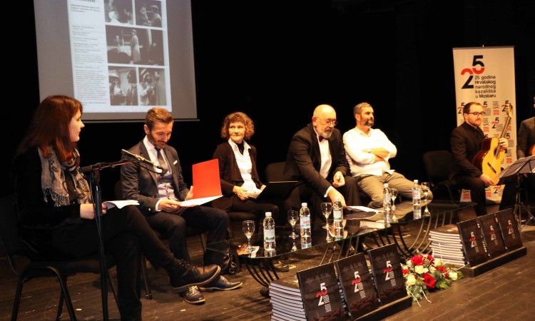 Predstavljena monografija o Hrvatskom narodnom kazalištu u Mostaru