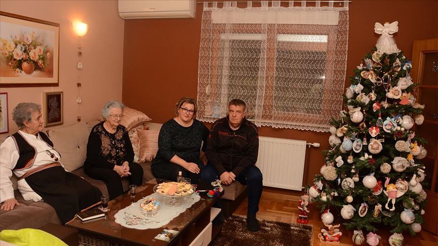 MOSTAR Tradicionalni božićni običaji obitelji Pehar