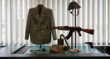 Provalnici iz muzeja u Berlinu ukrali medalje i nakit iz doba komunizma