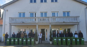 korpe , otpad, Buna, Mostar