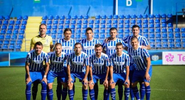 U Nikšiću kamenovan autobus s nogometašima Budućnosti