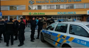 Napadač ubio šestero ljudi u bolnici u Češkoj