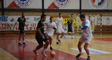 Sjajna partija Mirka Marića na Božićnom turniru, hrvatski reprezentativci lako do plasmana u četvrtfinale