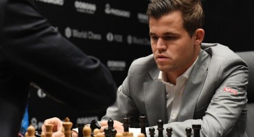 Magnus Carlsen treći put svjetski prvak u ubrzanom šahu