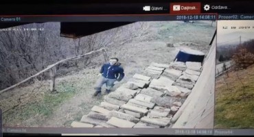 Pljačka kuće u Vitezu