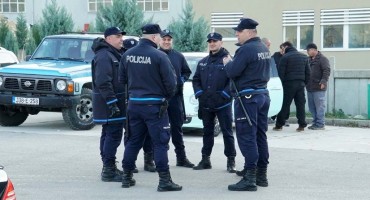 SINDIKAT POLICIJE Građane pozivamo da se suzdrže od bilo kakvih prijetnji i napada na policijske službenike
