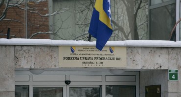 Porezna uprava FBiH traži 13 djelatnika u Mostaru, Širokom Brijegu i Sarajevu...
