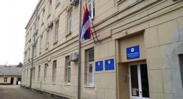 Pucnjava u Hercegovini: Ispalio hitac u 'Sberbanku'