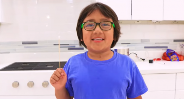Osmogodišnjak u 2019. zaradio 26 milijuna, prvi na listi najplaćenijih YouTubera