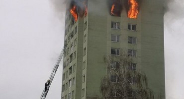 Petero mrtvih u eksploziji plina u stambenoj zgradi u Slovačkoj