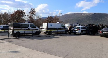 MUP pozvao prosvjednike da prestanu sa samovlašću i nelegalnim aktivnostima