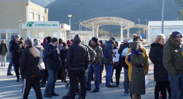 uborak, Mostar, blokada