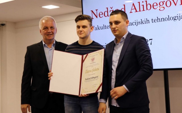 Nagrađeni najbolji studenti Univerziteta 'Džemal Bijedić'