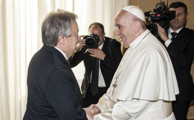 Papa Franjo, un, sastanak, Antonio Guterres