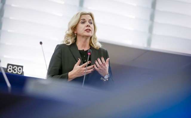 Imovina hrvatskih europarlamentaraca: Željana Zovko kupila stan u Splitu i kuću na Hvaru, Karlo Ressler ima 7 nekretnina