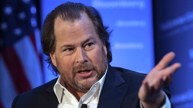 MARC BENIOFF Facebook je nova cigareta – izaziva ovisnost i loš je za nas, treba ga razbiti