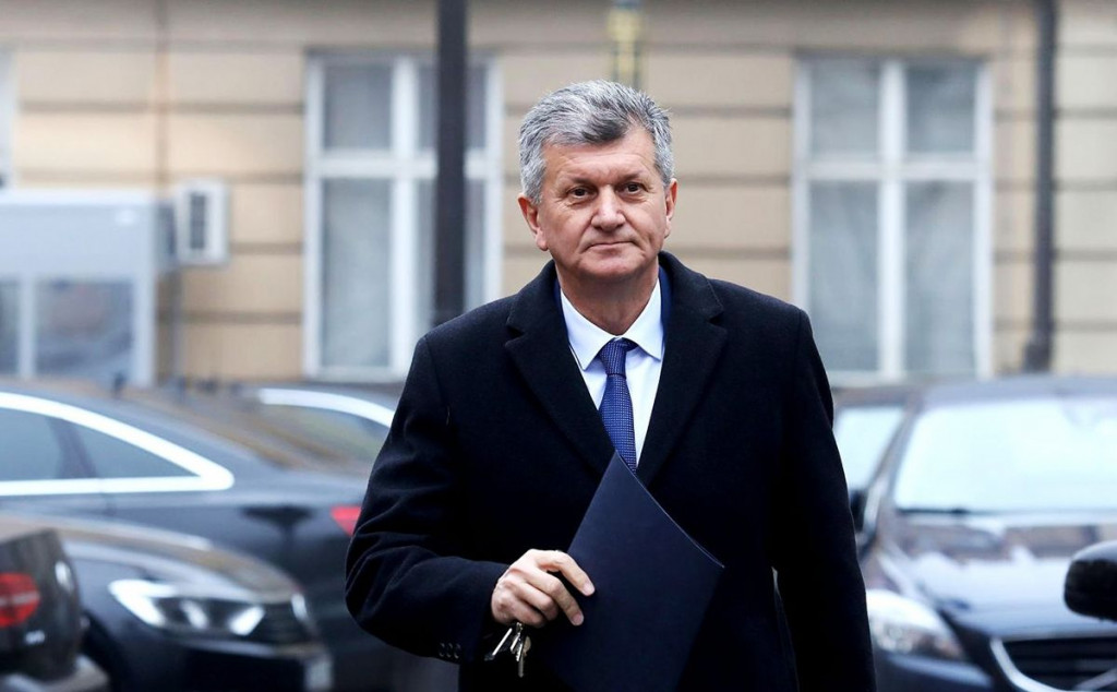 NEKRETNINSKA AFERA Plenković razriješio Kujundžića