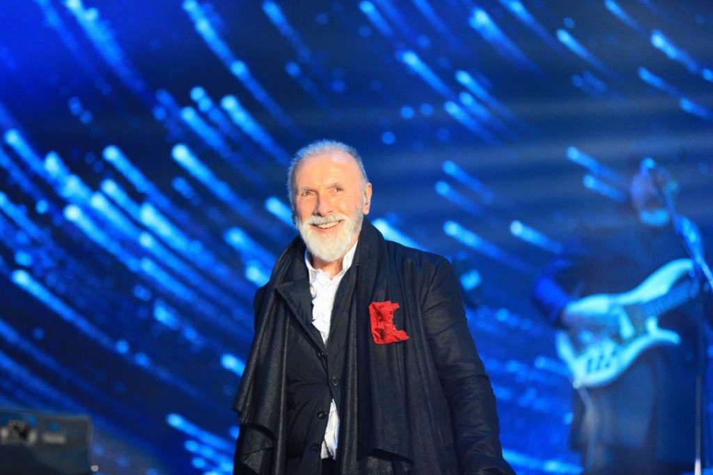 Novogodišnji show pred više od 60.000 ljudi na glavnom trgu u Skoplju