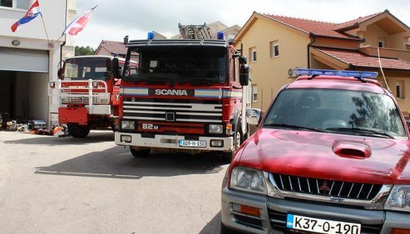 Ugašena dva požara u Posušju