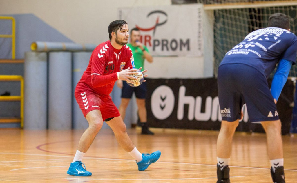 IZVIĐAČ OSTAO BEZ NAJBOLJEG IGRAČA Vedran Delić dogovorio raskid ugovora