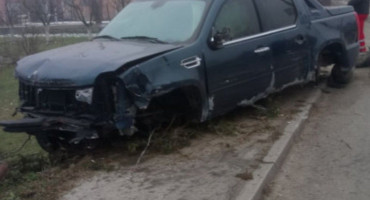  Pričinjena veća materijalna šteta na automobilu