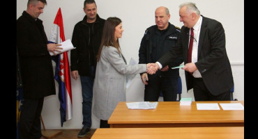 MUP Hercegbosanske županije snažniji za 10 kadeta – mlađih policijskih inspektora